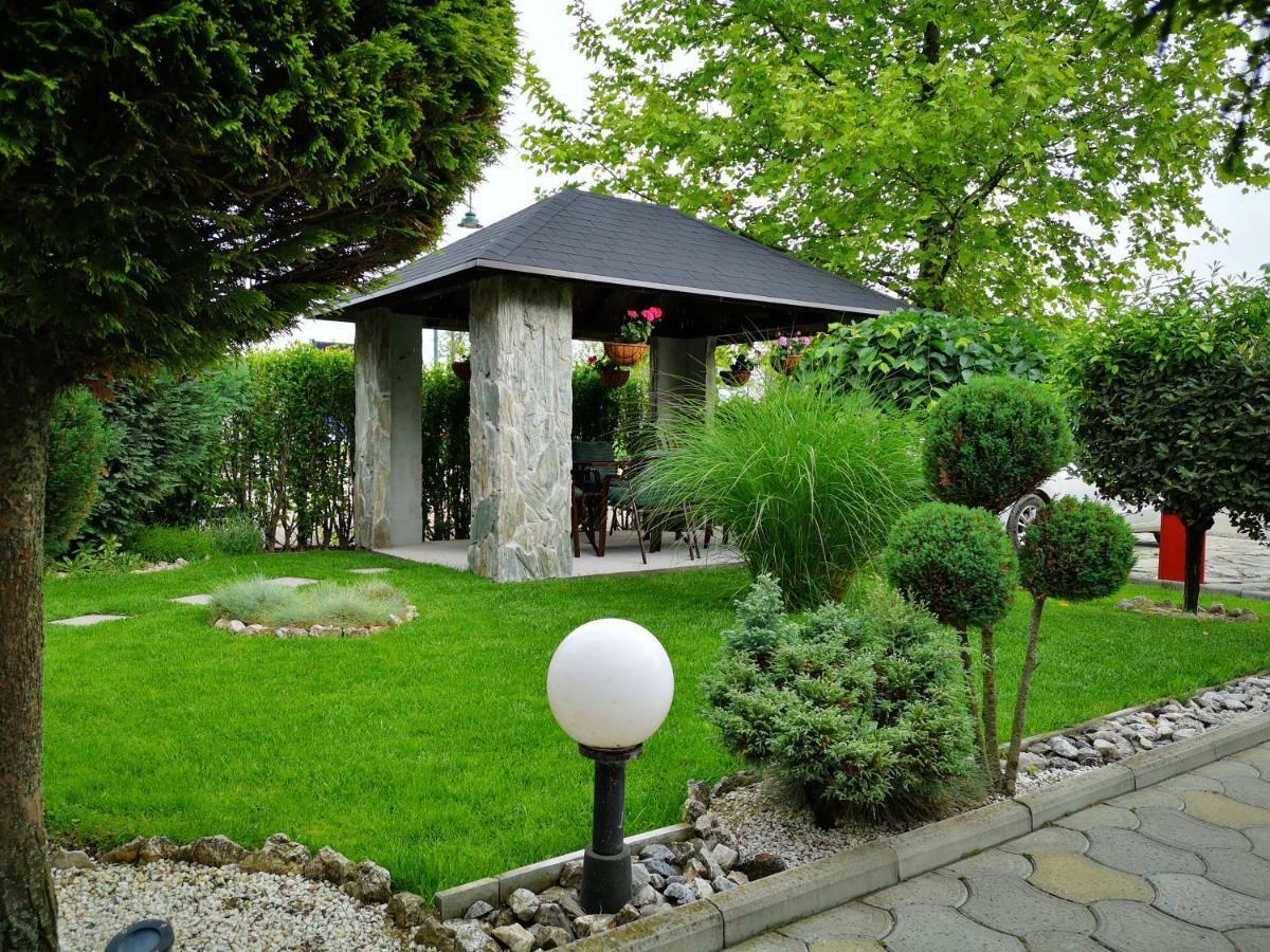 Villa I Spa Stevic Veliko Gradiste Ngoại thất bức ảnh
